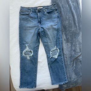 Levi’s 724 jeans